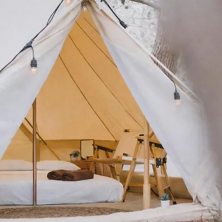 Secret View Glamp Luxury tent