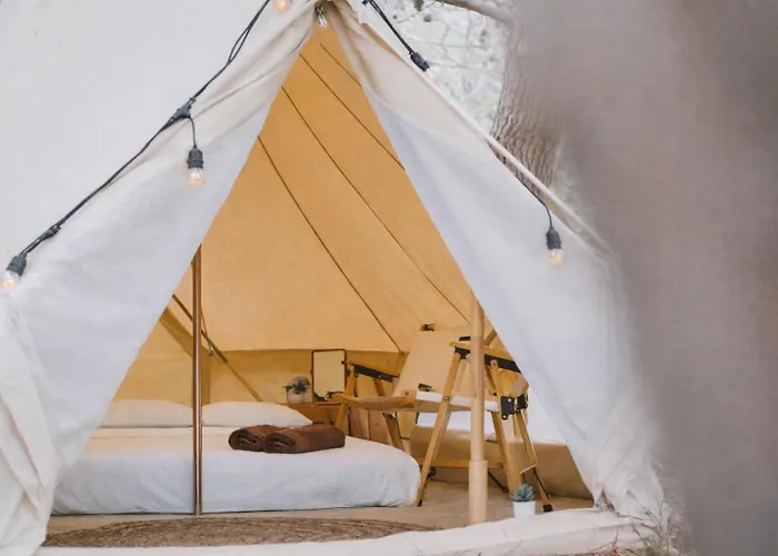 Secret View Glamp Luxury tent